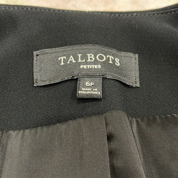 Talbots | Grace Fit One Button Split Cuff Blazer‎ | Black | Petite Size 6 (6P) - Picture 7 of 15